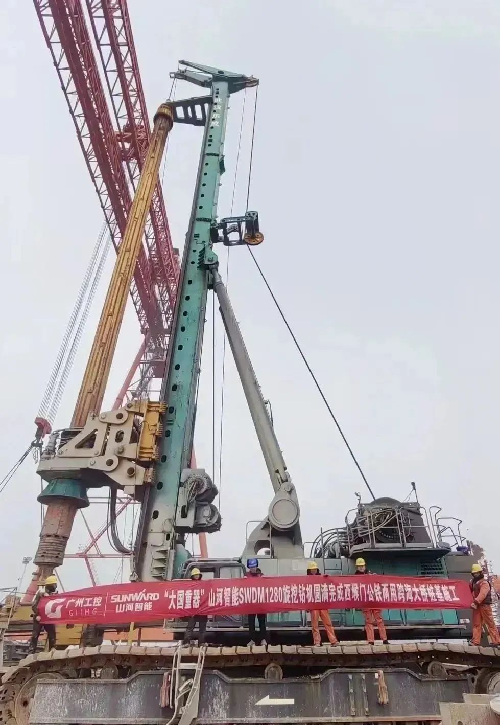 全面告捷！江南游戏智能超级旋挖钻机圆满完成甬舟铁路西堠门公铁两用大桥桩基施工任务