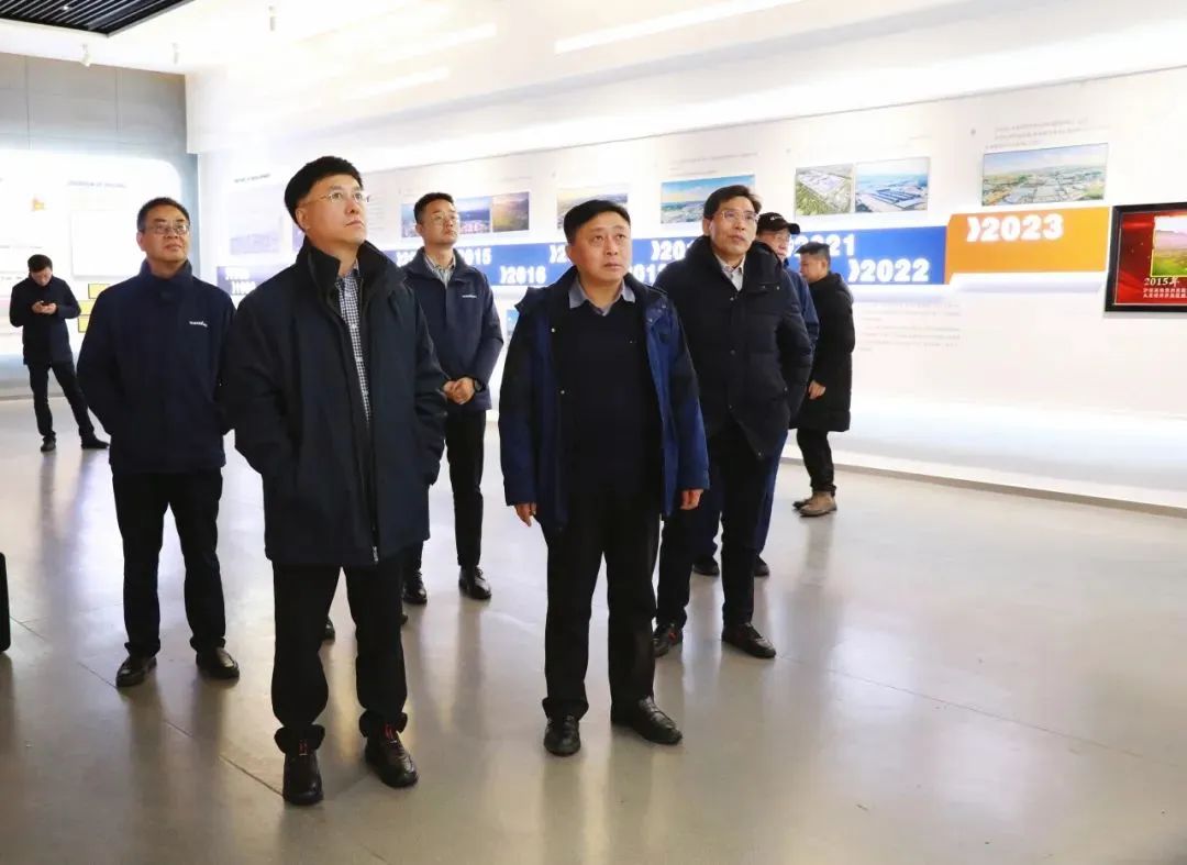 加快发展新质生产力 景广军率队到博邦江南游戏贵州大龙项目基地考察