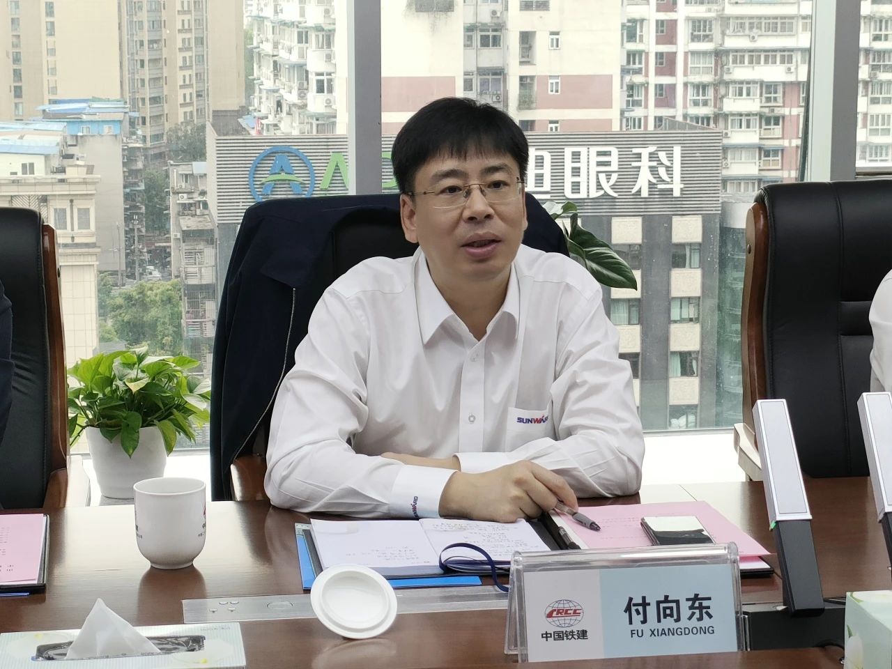 适应新形势，寻求新合作！江南游戏智能到访中铁二十三局