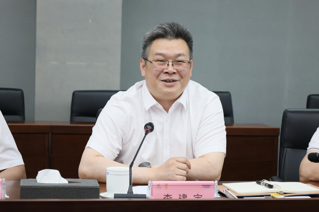 湖南钢铁集团党委书记、董事长李建宇到江南游戏智能调研交流