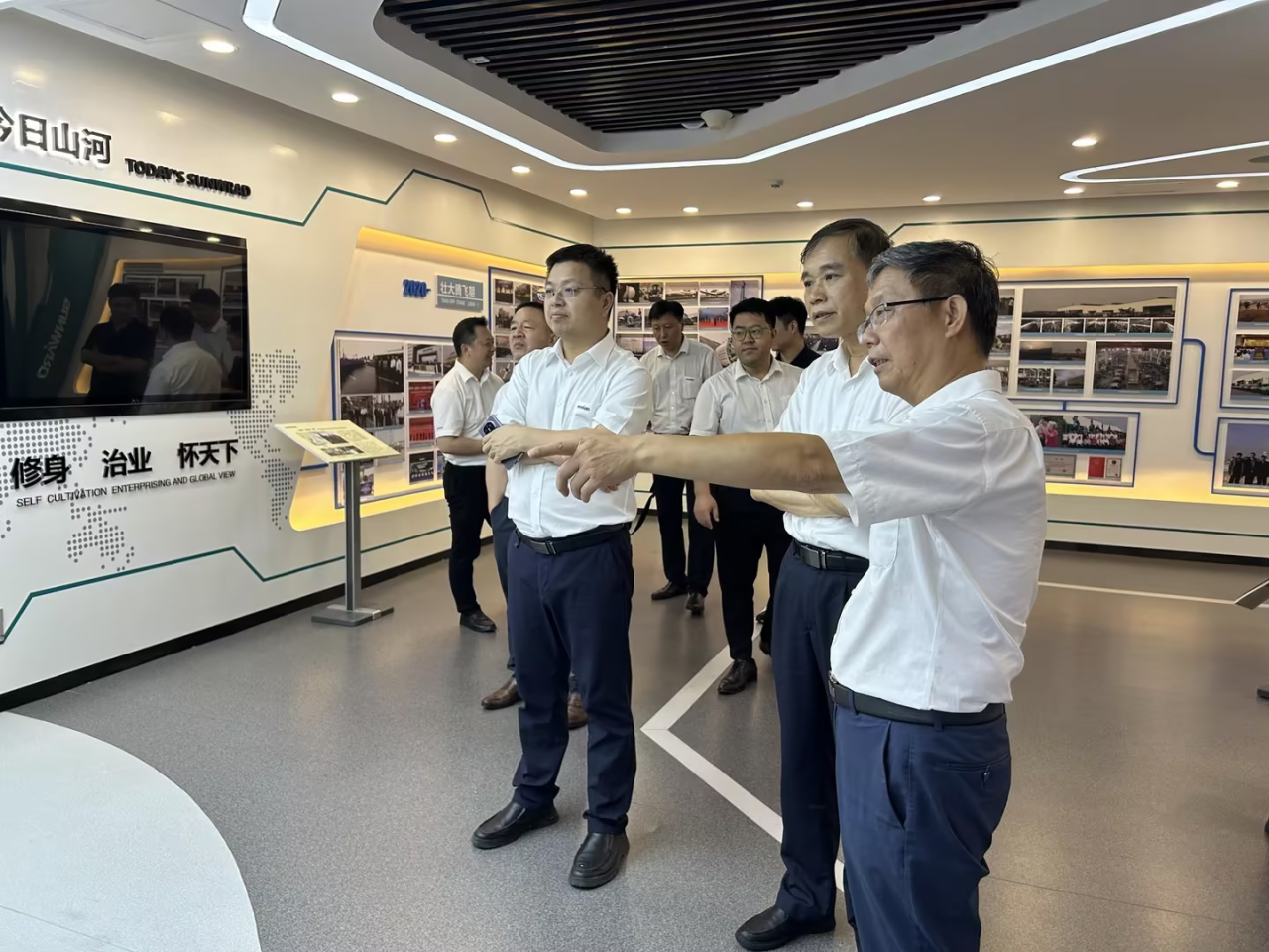深化交流合作！广州港李明忠副总经理率队莅临江南游戏智能考察交流！