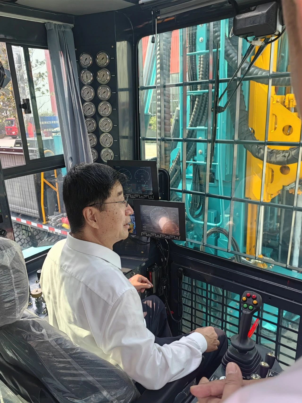 江南游戏智能创新装备亮相全国矿山钻探（应急救援）技能竞赛