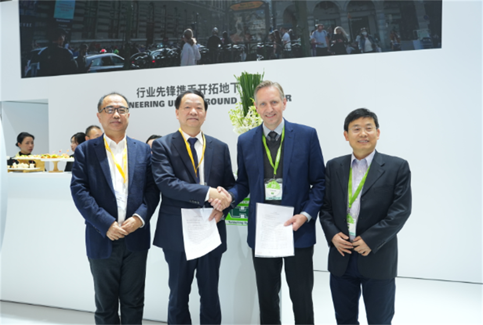 智造空间，价值共生！广州江南游戏精彩亮相2024上海宝马展