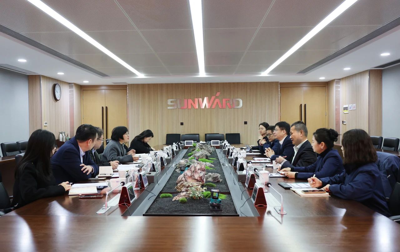 深化合作 共促出海——中国信保湖南分公司到访江南游戏智能