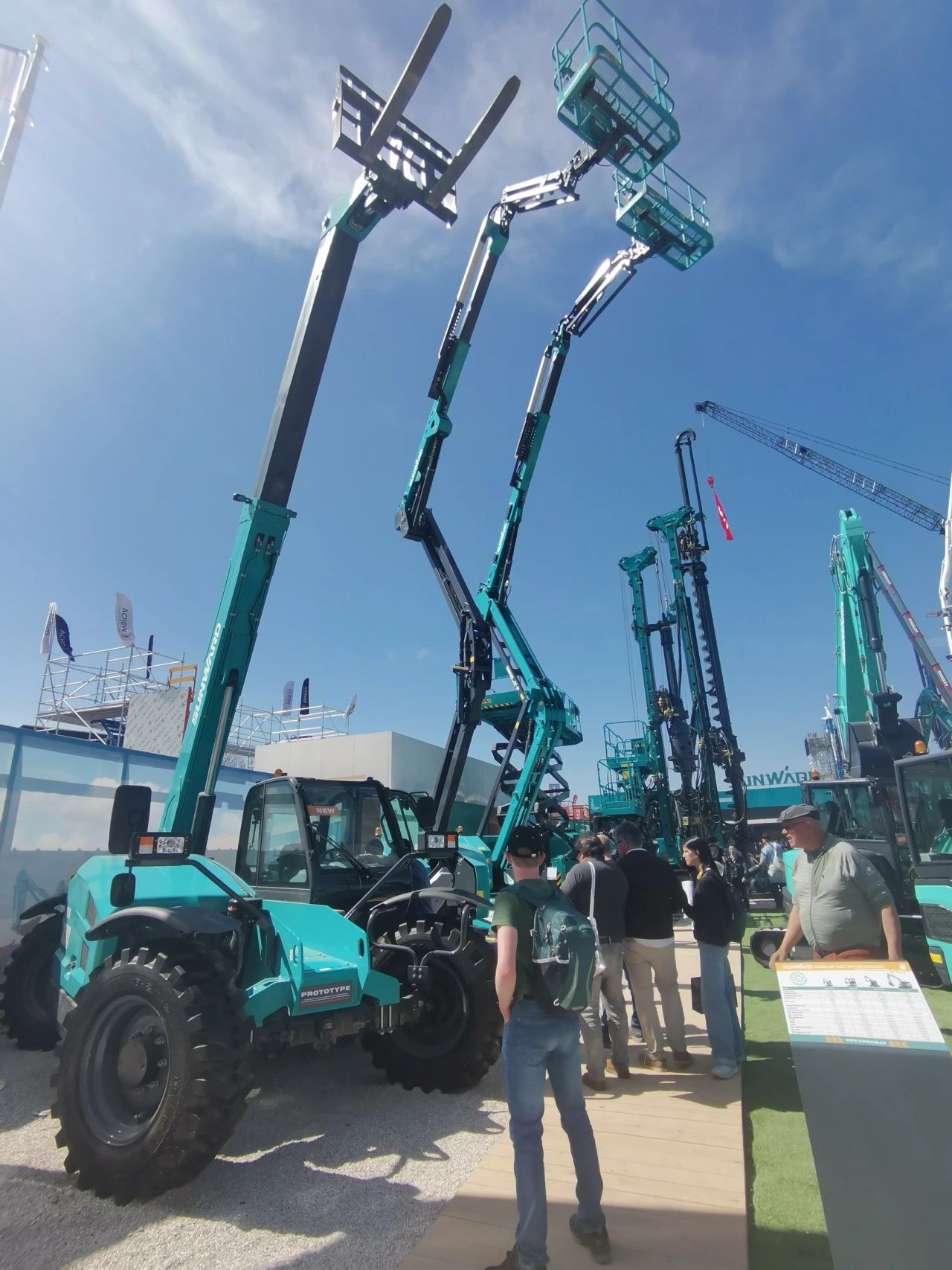 江南游戏智能高空机械闪耀Bauma 2025！ 新能源技术与创新产品获全球瞩目