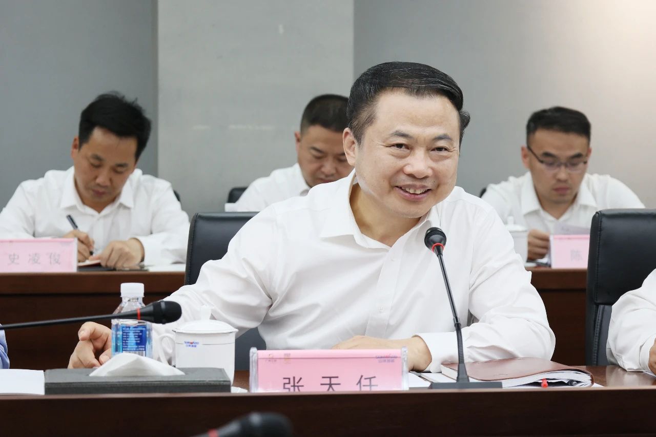 天能控股集团党委书记、董事长张天任率队到访江南游戏智能
