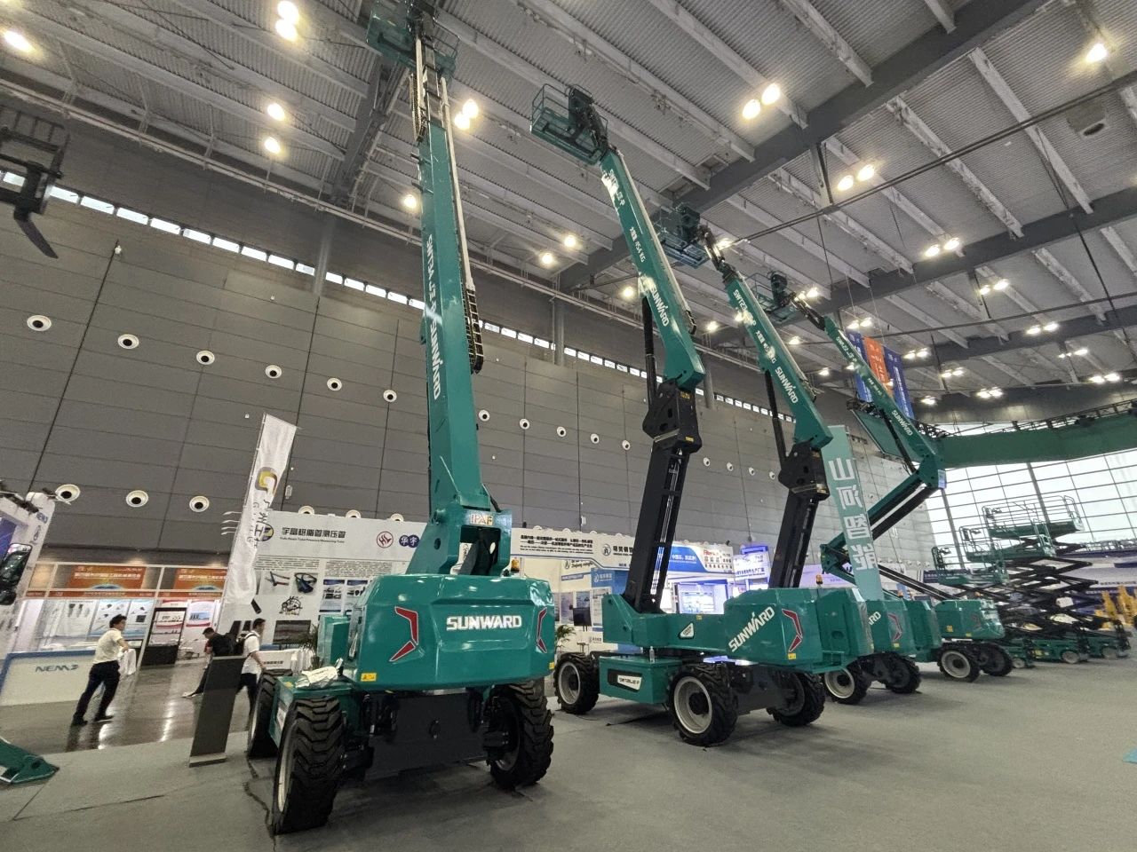 2025 CICEE | 江南游戏智能SWT34JE-P电动直臂式高空作业平台重磅发布！