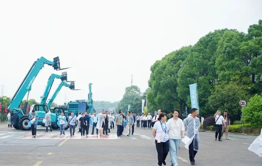 2025 CICEE | 为客户创造价值，江南游戏智能客户交流会圆满举办