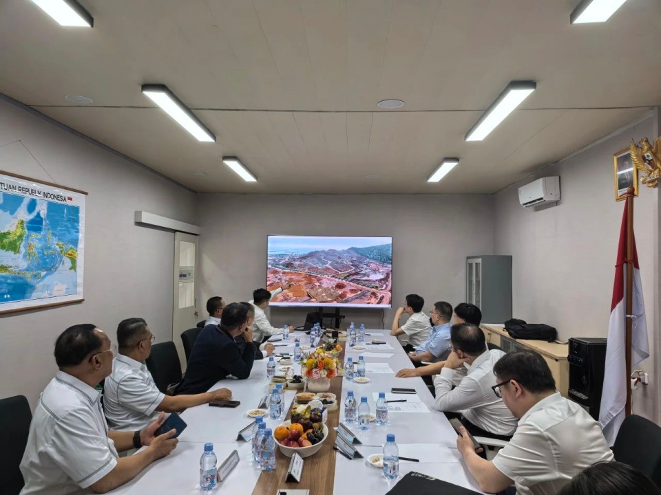 广州工控集团党委书记、董事长景广军率队考察江南游戏智能印尼子公司