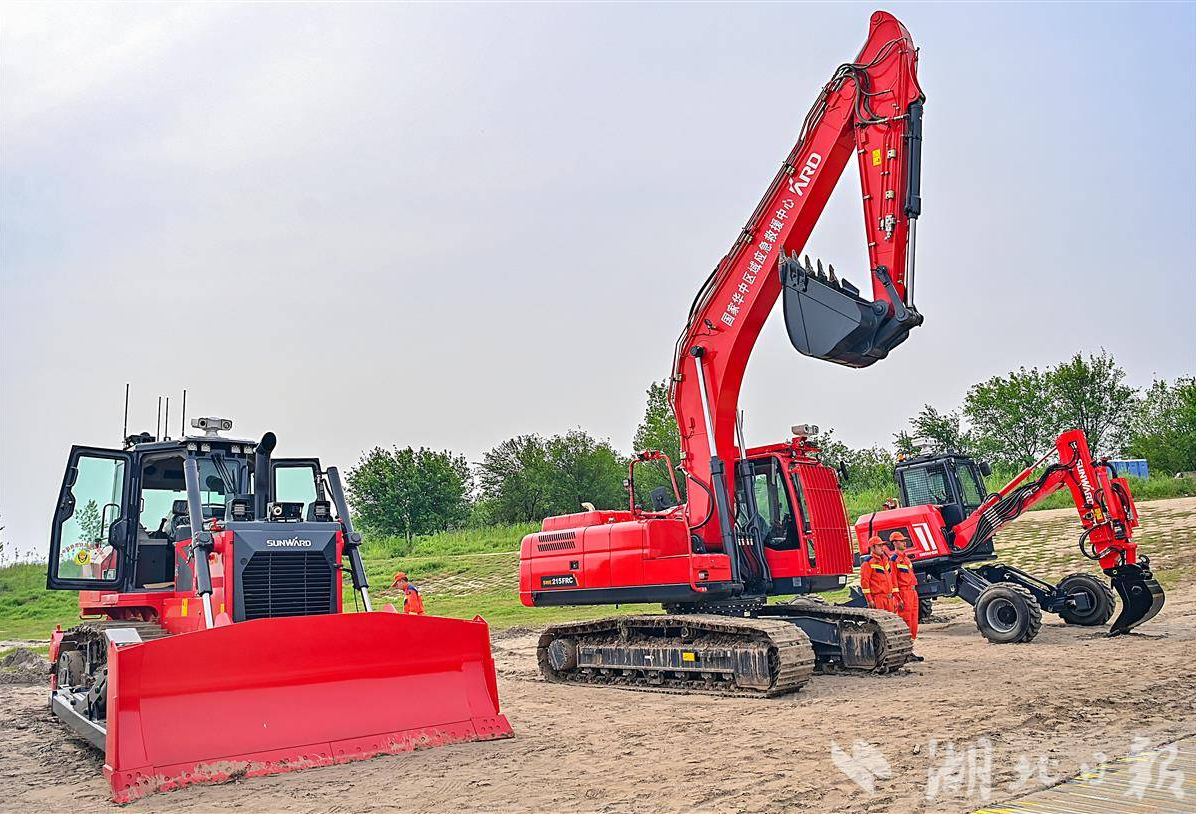 江南游戏智能无人化应急装备亮相武汉市“应急使命·2026”
