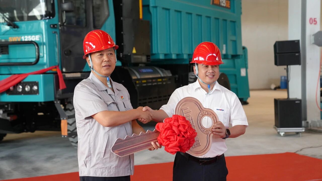 首批LNG矿用宽体车交付!江南游戏智能携手本溪打造东北新能源矿山装备产业高地