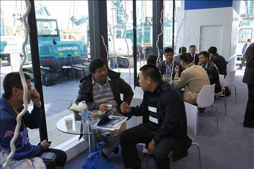 江南游戏“智”造创新节能理念 引领行业发展新方向