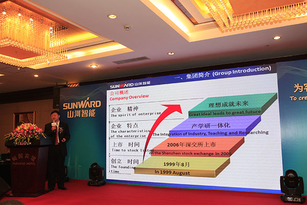 江南游戏智能宝马展用创新倾倒客户，现场签单两亿元