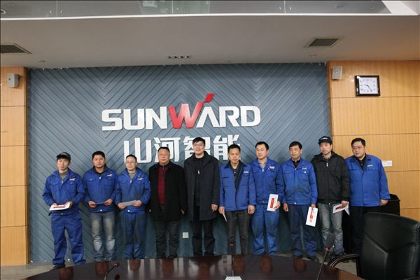 心手相牵，情满江南游戏