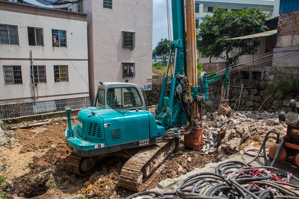 江南游戏智能田园金刚系列旋挖钻机基础施工显本领