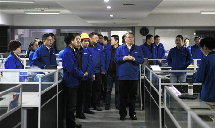 携手奋进，羊年共赢，江南游戏智能开门大吉