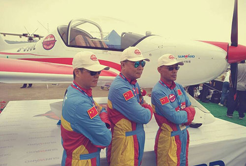 江南游戏智能飞行表演队精彩亮相珠海航展