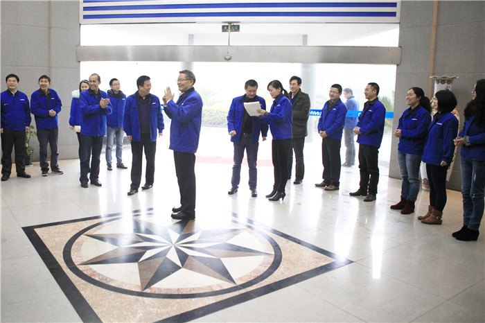 携手奋进，羊年共赢，江南游戏智能开门大吉