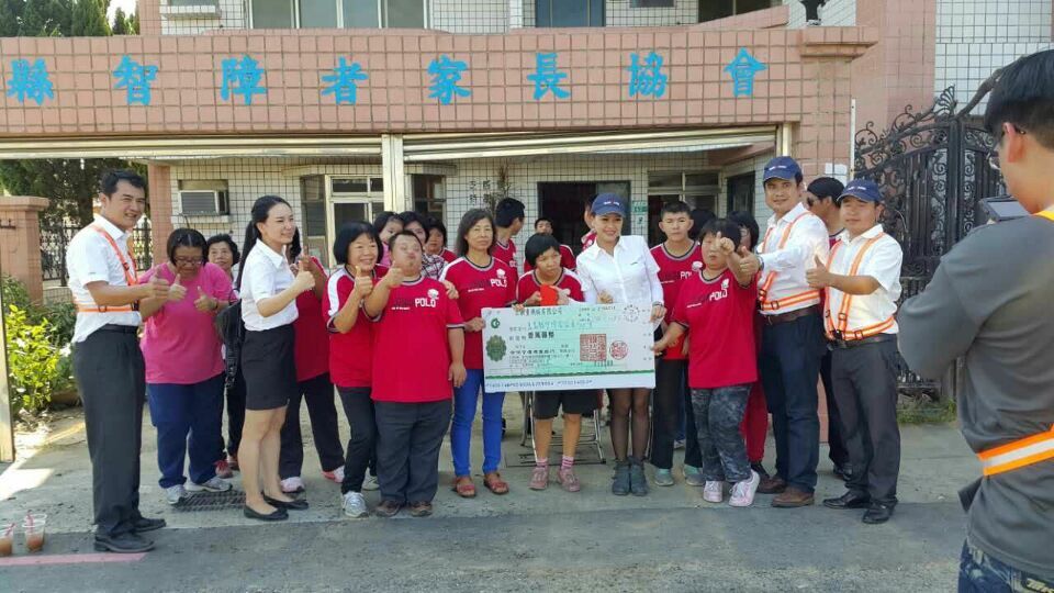 嘉義市长大赞江南游戏智能挖掘机环台义举