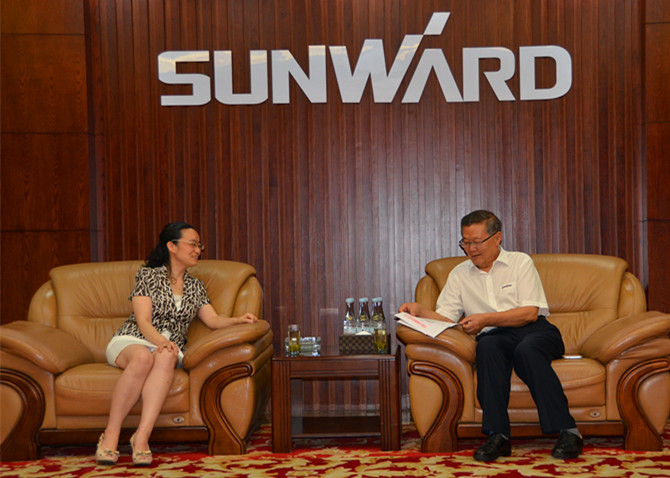 民盟湖南省委领导莅临江南游戏智能考察交流