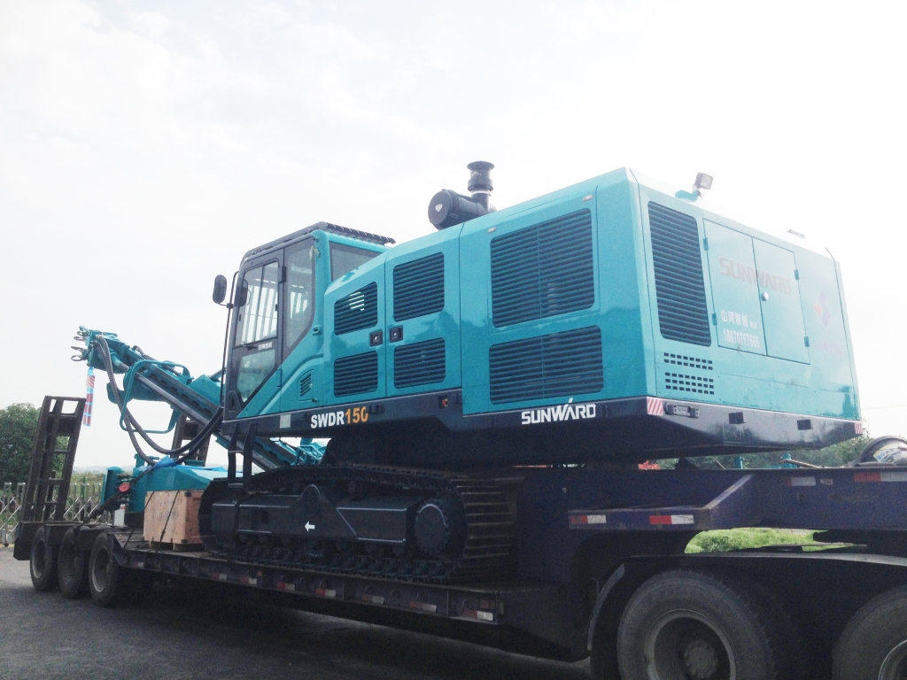 江南游戏智能首台大孔径切削钻机SWDR150交付客户