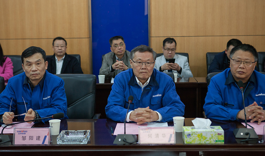 湖南省国防动员研究性演习参演领导莅临江南游戏智能