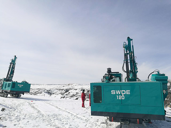 一次订购11台设备，江南游戏智能保姆式服务更加让他省心