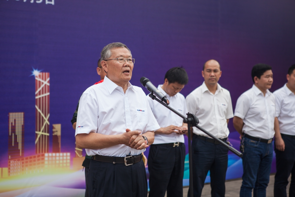 民族挖掘机品牌先导者，江南游戏智能“城镇建设利器”SWE80E9荣耀上市