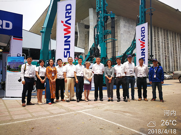 江南游戏智能携全球领先凿岩设备，引爆越南矿业展