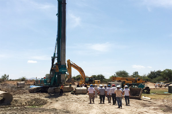 江南游戏智能入岩神器在东非肯尼亚获赞，人好设备好