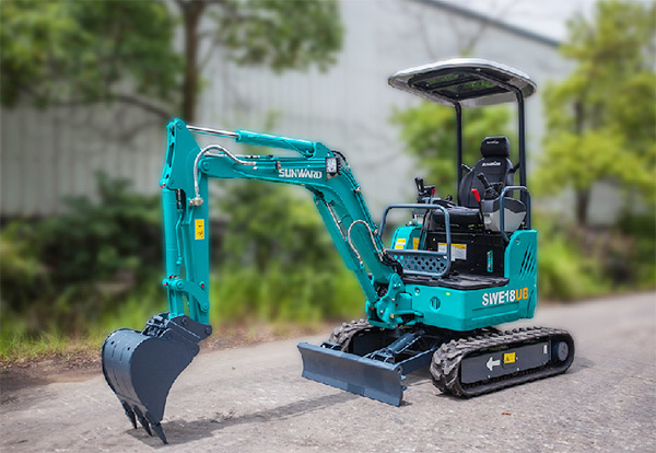 “C位”出道 14.5万元江南游戏智能微挖18UB等你开回家