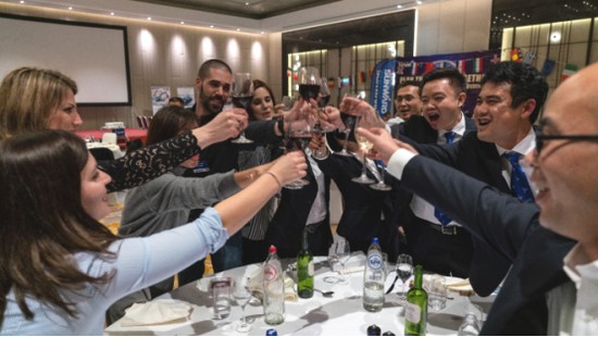 携手共谋未来， 江南游戏智能2018欧洲代理商大会隆重召开