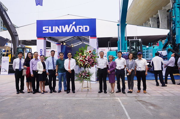 江南游戏智能携全球领先凿岩设备，引爆越南矿业展