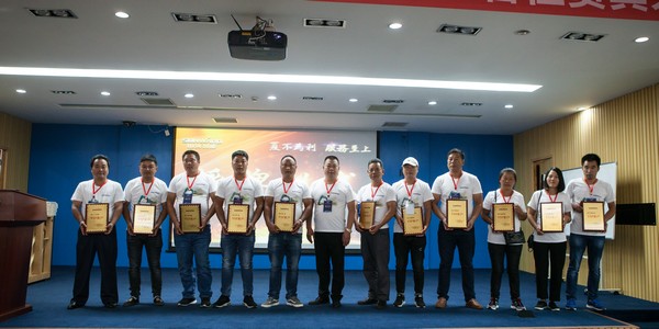 500多名挖掘机用户实地考察，为江南游戏智能点赞！