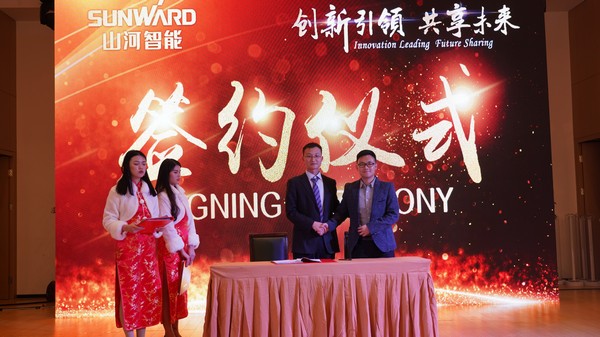 首日签单2.6亿元，江南游戏智能创新产品引爆上海宝马展