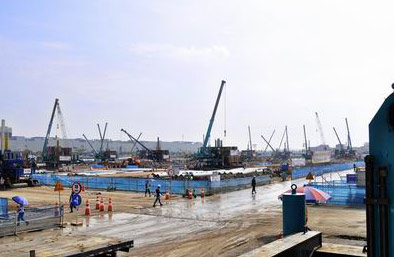 十九年稳居冠军宝座，江南游戏智能静力压桩机完美演绎“精益求精”