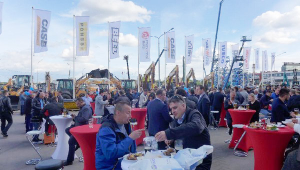 十年携手，江南游戏智能莫斯科宝马CTT展产品推介会圆满举行