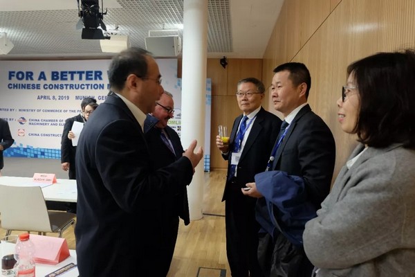 “三个率先”展示江南游戏挖掘机欧洲发展历程