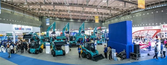 千人客户交流会，10.5亿订单！江南游戏智能二十年发展新飞跃