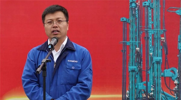 进军南非高端矿山市场！江南游戏智能凿岩设备批量发车