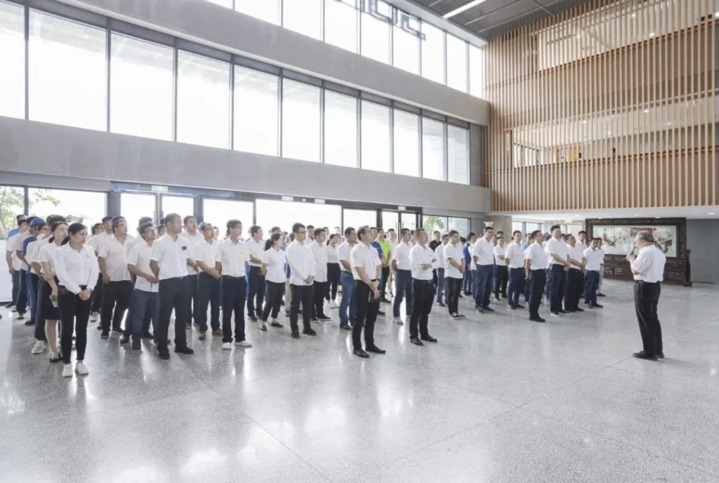 江南游戏工业城开通共享单车 员工通勤绿色便捷