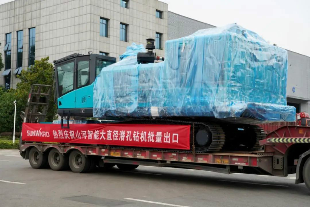 江南游戏智能大孔径凿岩设备批量出口中东