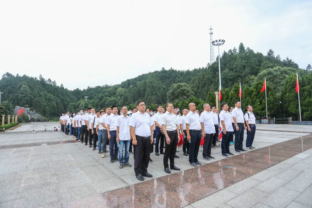 公道正派出清风正气，廉洁自律塑良好形象——江南游戏智能开展中高层干部廉洁教育活动