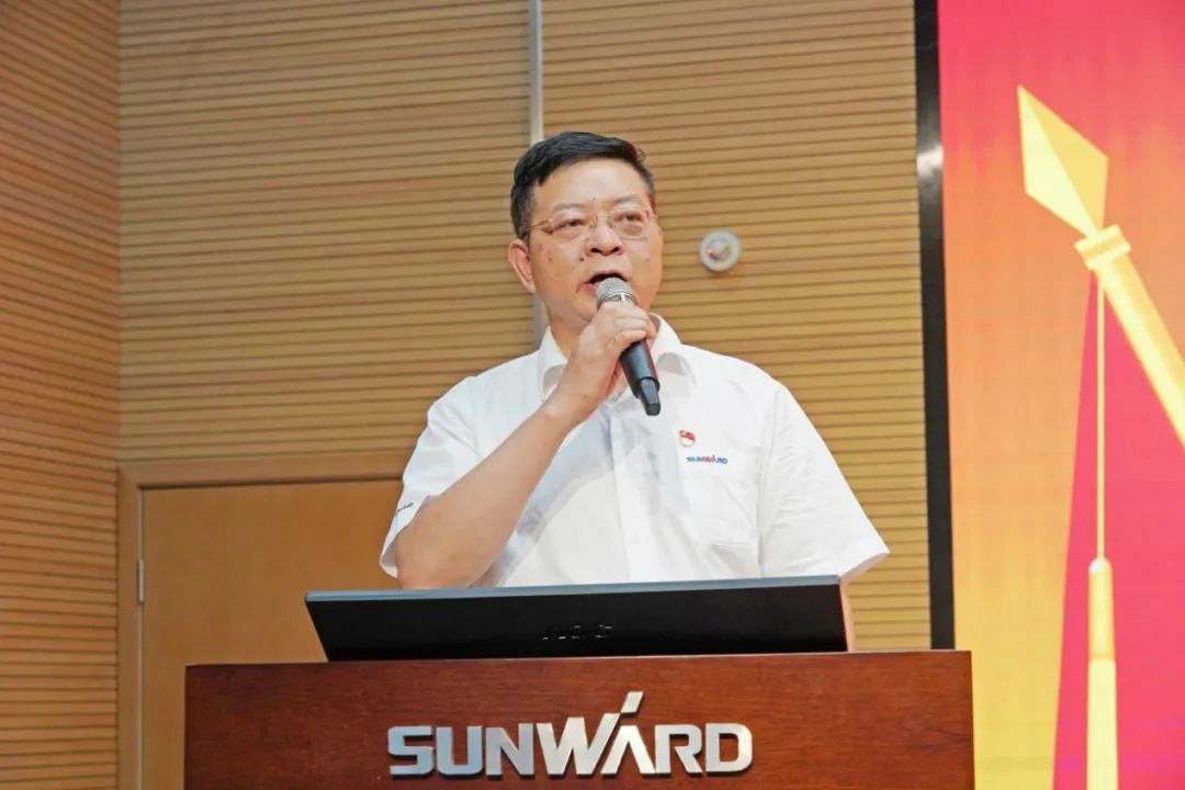 传承革命先烈精神，双促双融助力发展——江南游戏智能、市疾控中心联合开展主题党日活动