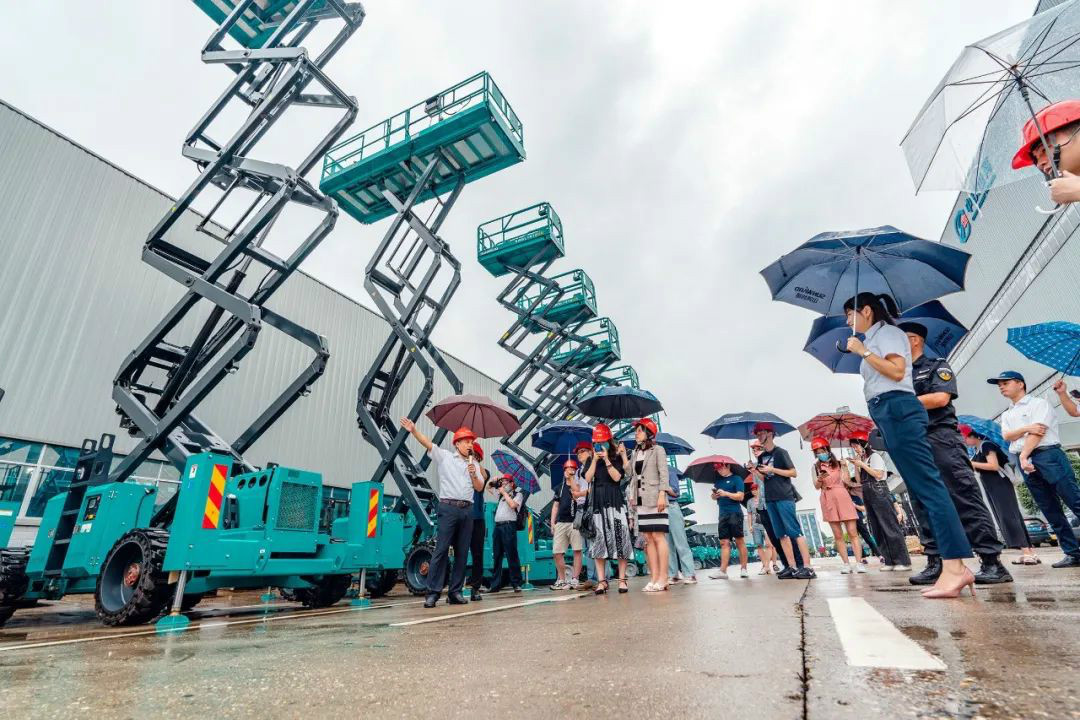 江南游戏智能数字化出海升级暨联合阿里巴巴国际站线上直播活动圆满进行