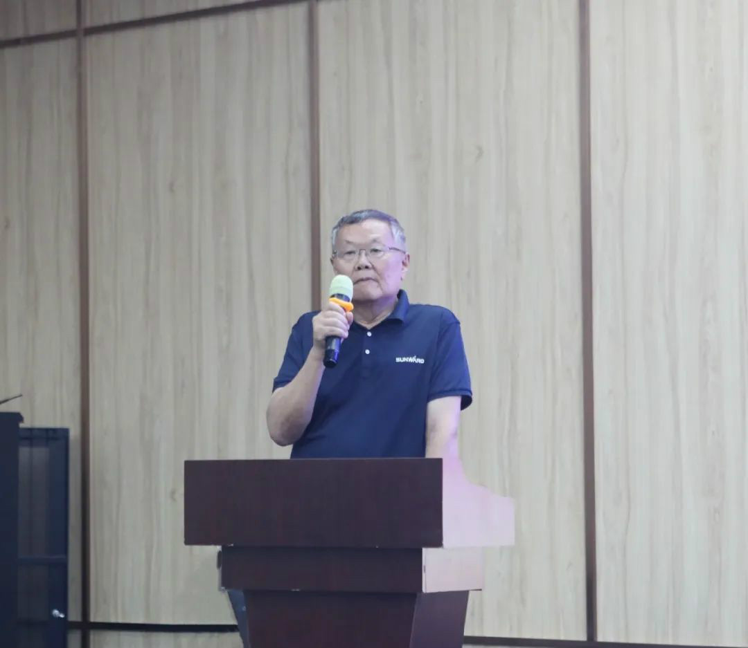 以强执行力聚焦基础能力建设 向挖掘机万台俱乐部迈进——江南游戏智能2020年挖掘机经销商半年度会议圆满召