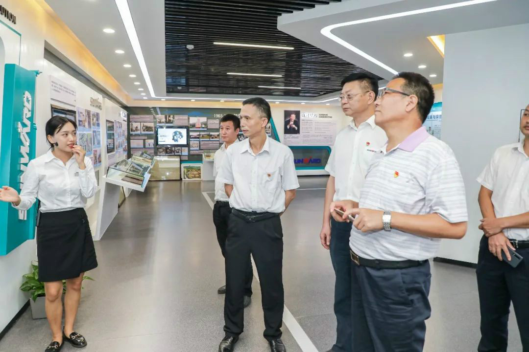 广州工控党建联盟联络员一行到江南游戏智能开展工作对接