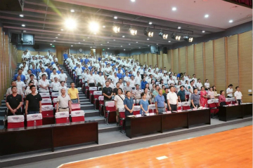 传承革命先烈精神，双促双融助力发展——江南游戏智能、市疾控中心联合开展主题党日活动