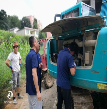 感恩相伴 关爱相随——江南游戏智能服务万里行走进豫鲁黔