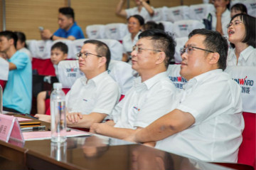 精准服务共建家园，解决刚需心怀感恩——江南游戏智能首期职工子女暑期托管班圆满结班